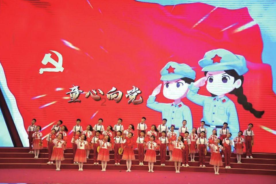 小伙不信自己是在逃犯罪嫌疑人报警后发现真相